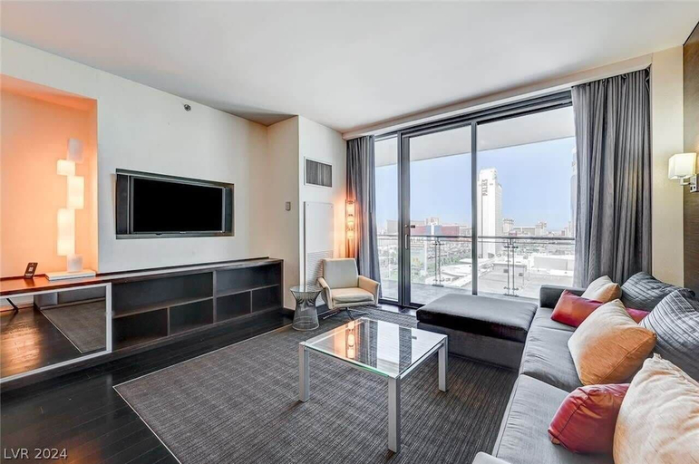 Interior 5, Stunning High-floor Strip Views Balcony 35309, Clark