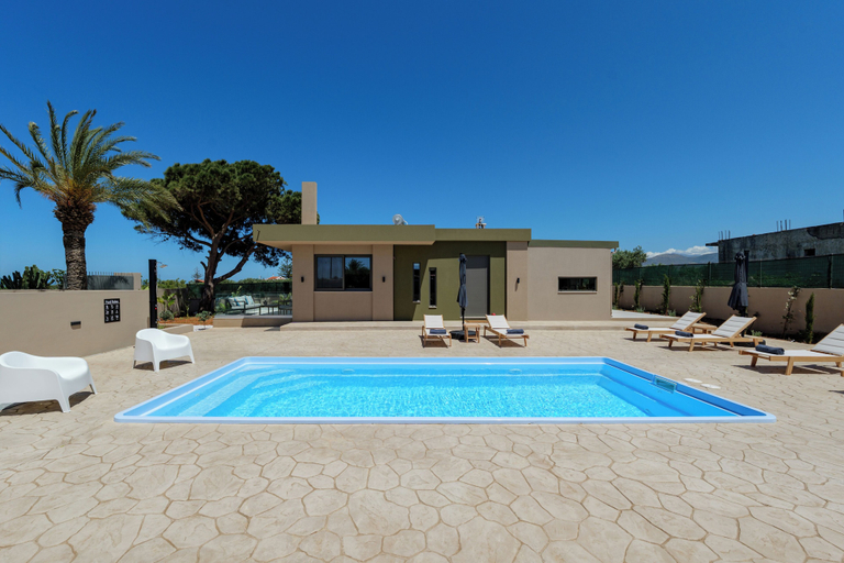 Pool 4, Verde De Luna Villa, Crete