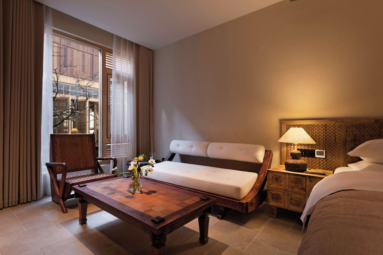 Room 5, Dali Jiwu Hotel, Dali Bai