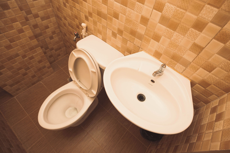 Bathroom 5, Olive Suites, Cagayan de Oro City