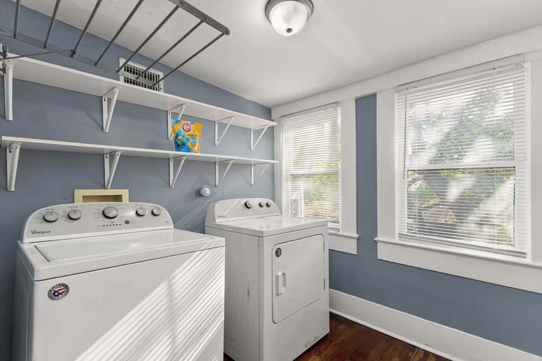 Laundry room, Family-friendly Stay A Happy Getaway!, Bexar