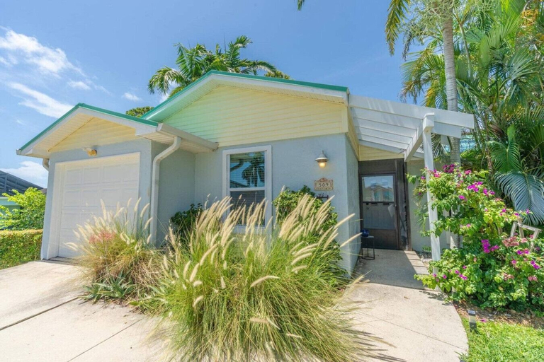 Interior 5, Seaside Serenity Steps to Beach, Collier