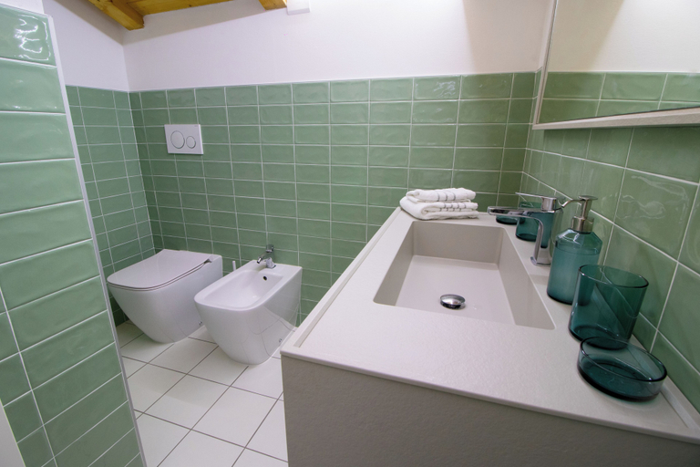 Bathroom 3, Agriturismo Cascina Reggio, Asti