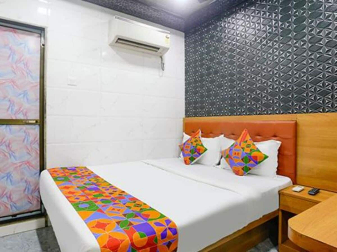 Room 2, Hotel Chembur Residency, Mumbai Suburban