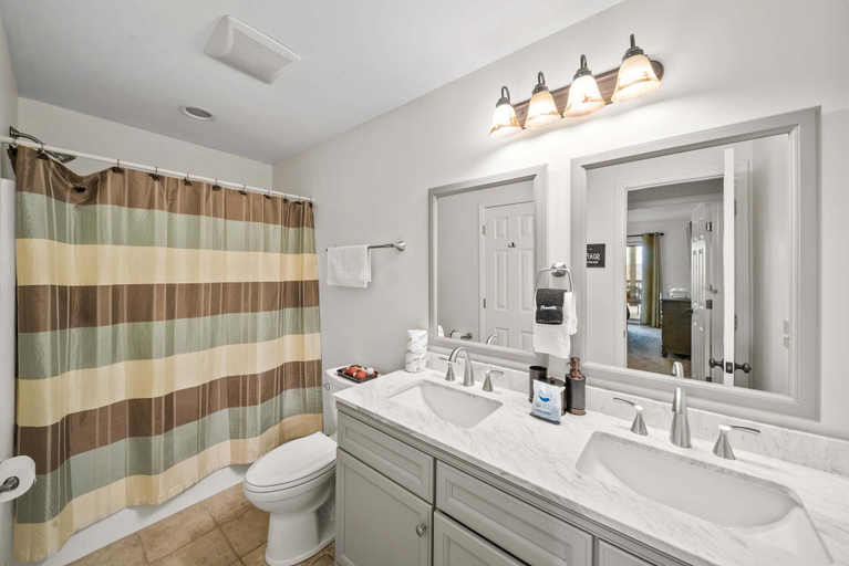 Interior 2, Blowing Rock Retreat With Hot Tub and Pool Table - Mountain Views, Watauga