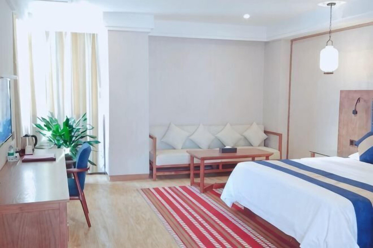 Bedroom 3, Man Jiang Hong Hotel, Nanning