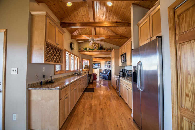 Interior 3, A Nest With a View, Watauga