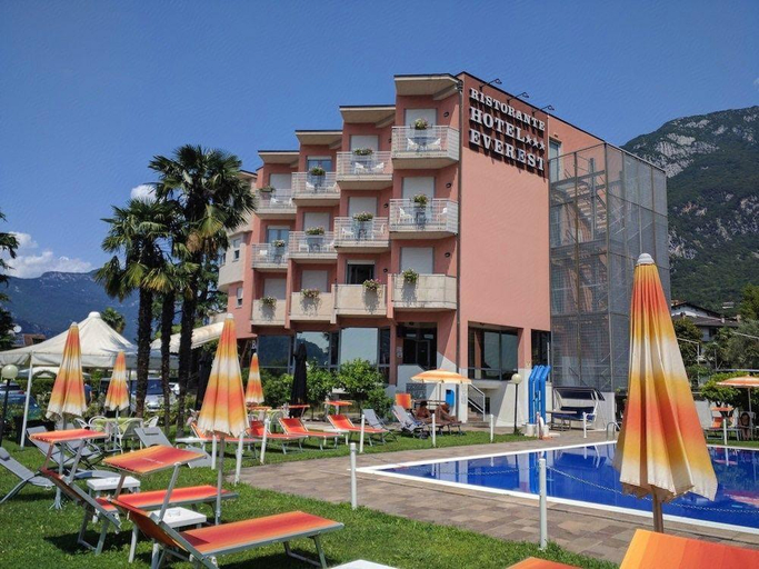 Exterior & Views 2, Hotel Everest Arco, Trento