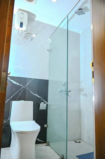 Bathroom 3, GGH Coastal Nest On The Beach, Puri