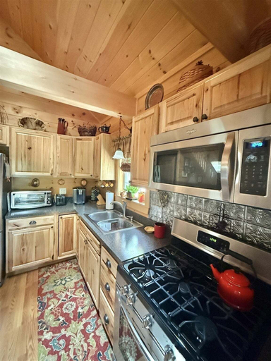 Private kitchen 5, Bald Pate View Limit 6 2 Bedroom Cottage, Cumberland