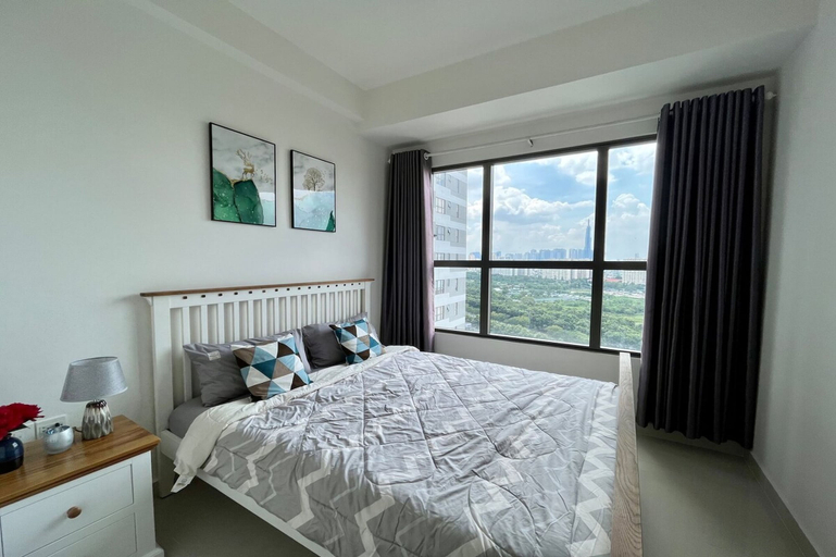 Room 4, Iconic Sun Avenue Saigon D2 Apartment, District 2