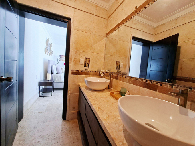 Bathroom 3, Villas Los Corales, Salvaleon de Higuey
