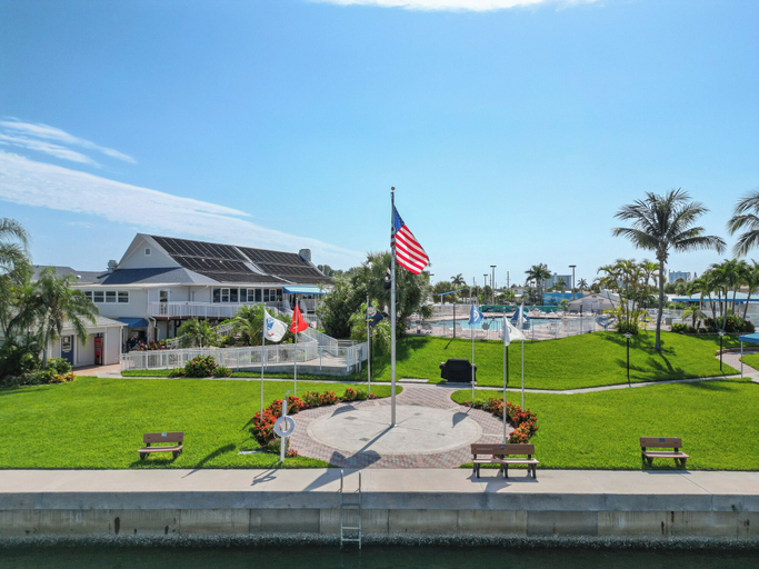 Interior 2, Porpoise Place 2 BR Beach Bungalow N1184, Saint Lucie