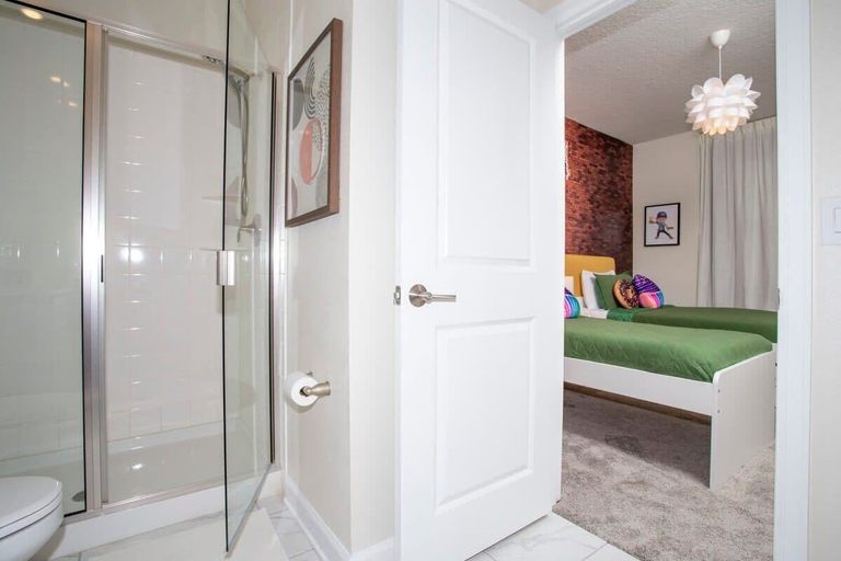 Bathroom 2, Luxurious Family Retreat w/ Private Pool & Resort Access, Osceola