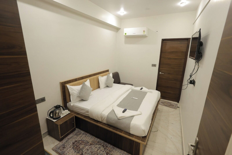 Room 3, Hotel Pearl Jaipur, Jaipur