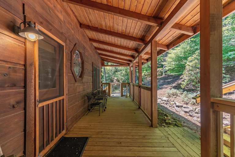 Interior 5, Bucks Cabin - Minutes From Downtown, pet Friendly, Watauga