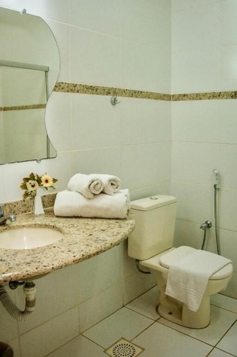 Bathroom 3, Pousada Lago das Pedras, Matias Barbosa