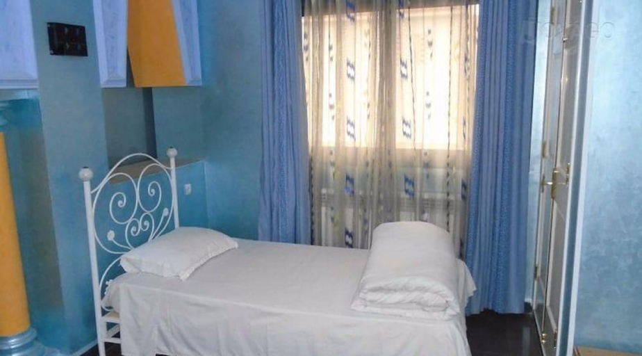 Others 4, Hotel El Bez, El Eulma