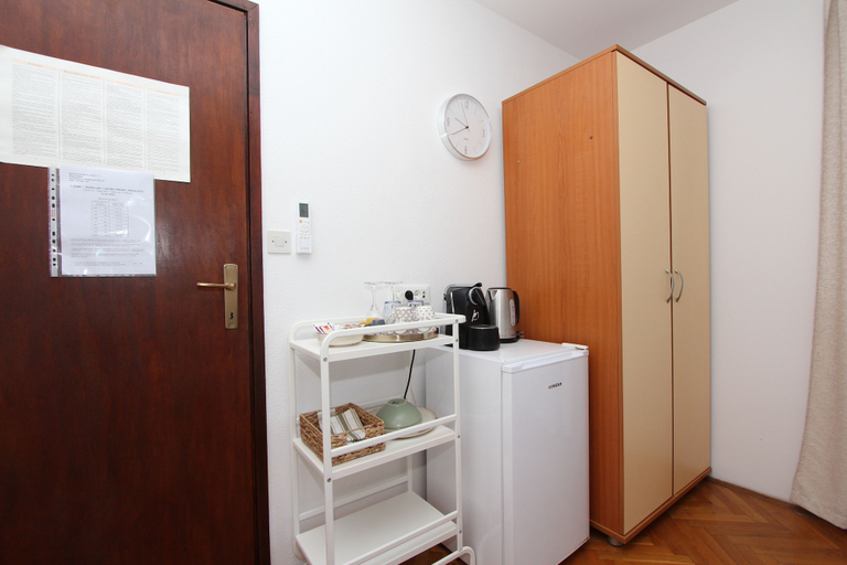 Room 5, Rooms and Studio Salvi, Rovinj