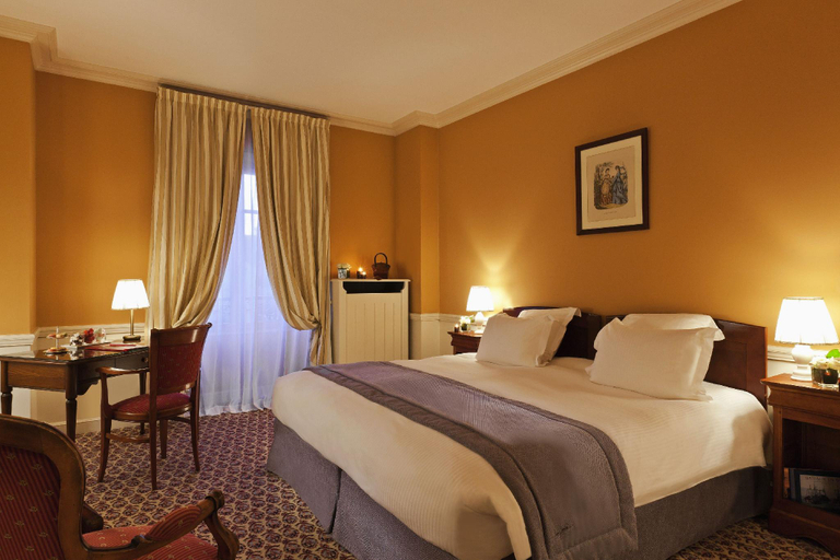 Bedroom 3, Hotel Barriere Le Grand Hotel Dinard, Ille-et-Vilaine
