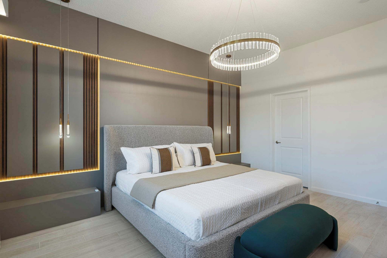 Room 2, Themed 10bd Family Home w/ Private Pool & Game Room, Orange