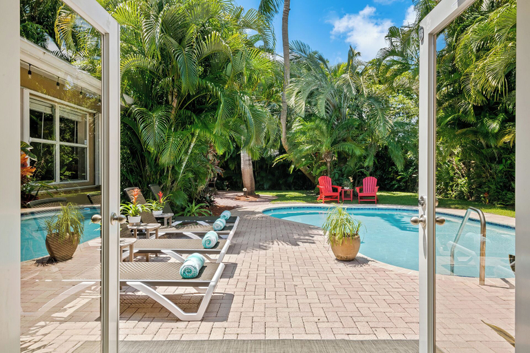 Interior 5, Palm Terrace With Private Pool Surrounded by Lush Gardens and Open Spaces, Broward