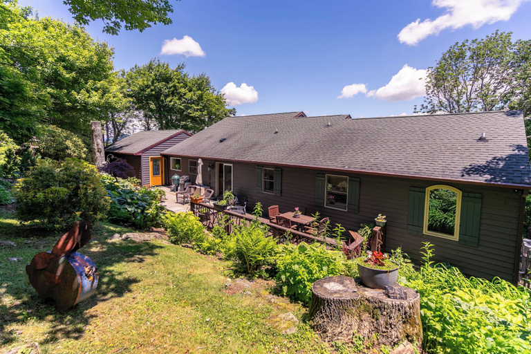 Interior 5, Chipmunk View Lodge - Amazing Views, hot Tub, and Manmade Waterfall, Watauga