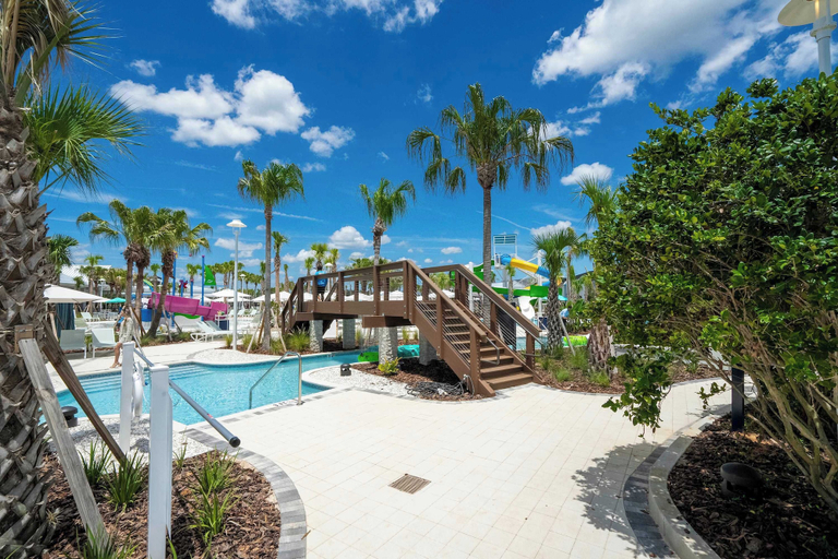 Pool 3, Luxurious Townhouse w/ Private Pool Near Attractions, Lake