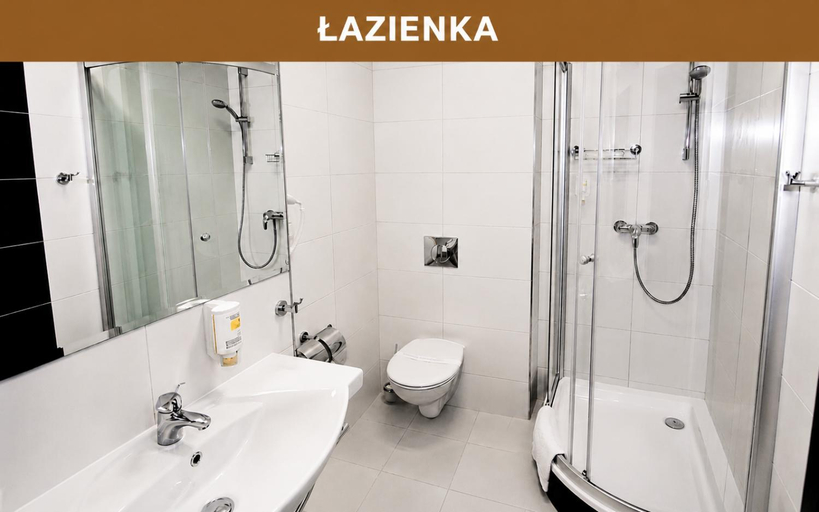 Bathroom 3, Hotel Miodowy M Cyn, Opatów