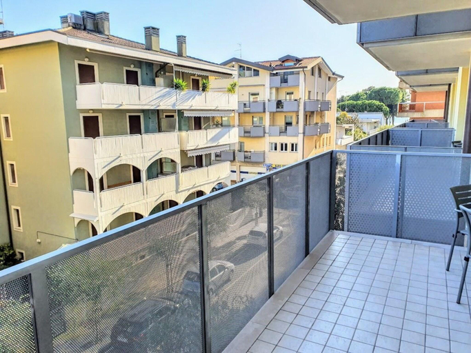 Others 4, Residence Hotel Hungaria, Gorizia