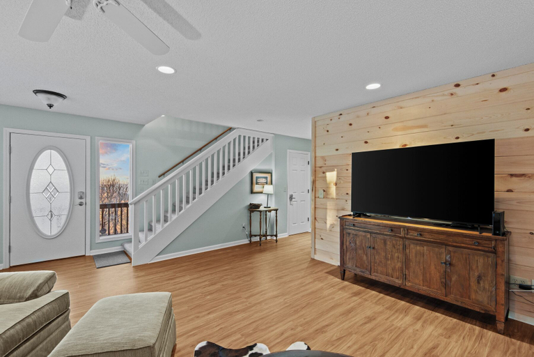 Interior 2, On Beech Time - Hot Tub, Views, Beech Mtn Club Option, Watauga