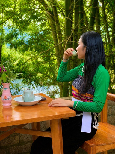 Outdoor dining, Mai Chau Ecohouse, Mai Châu