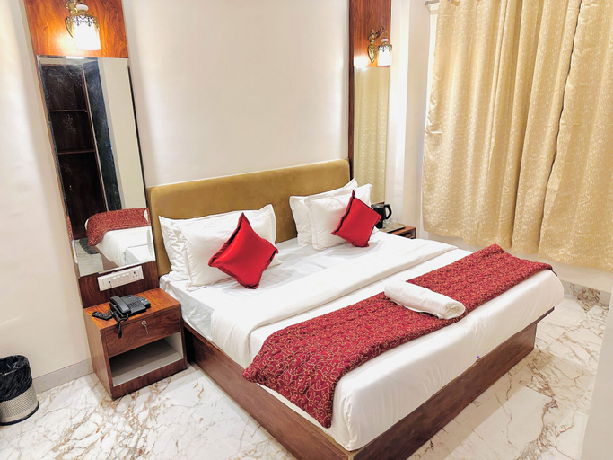 Room 3, Hotel Comfort Zone, Mumbai Suburban