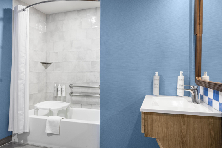 Bathroom 4, Home2 Suites by Hilton Outer Banks Kill Devil Hills, Dare