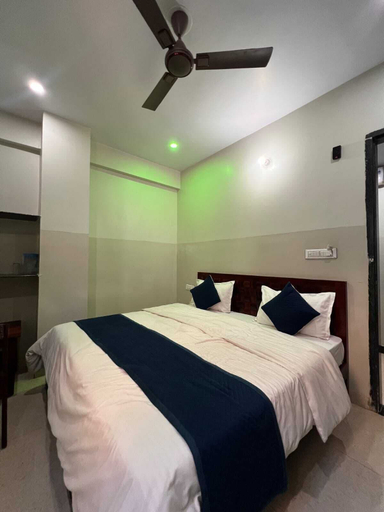 Room 5, hotel royal raj, Jaipur