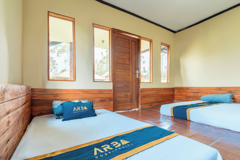 Room 4, TB Villa Resort By ARBA, Bandung