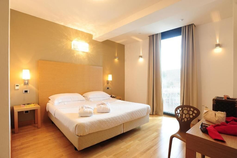 Bedroom 5, Atlantic Park Hotel, Frosinone
