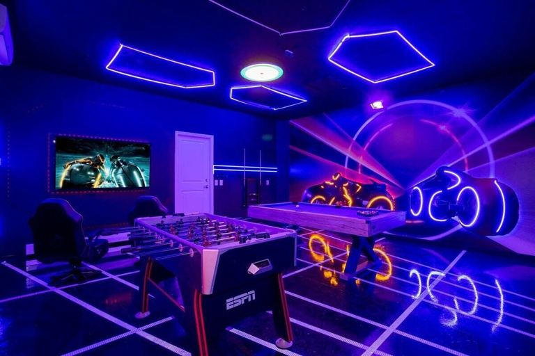 Game room 4, Luxury Home w/ Private Pool Near Disney Parks, Polk