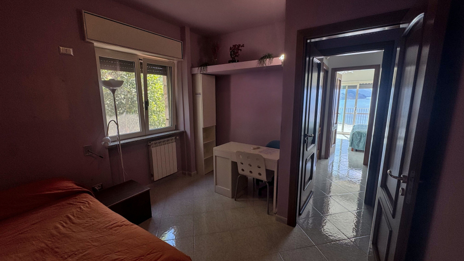 Room 5, Itaca House - ChiacchioProperty, Salerno