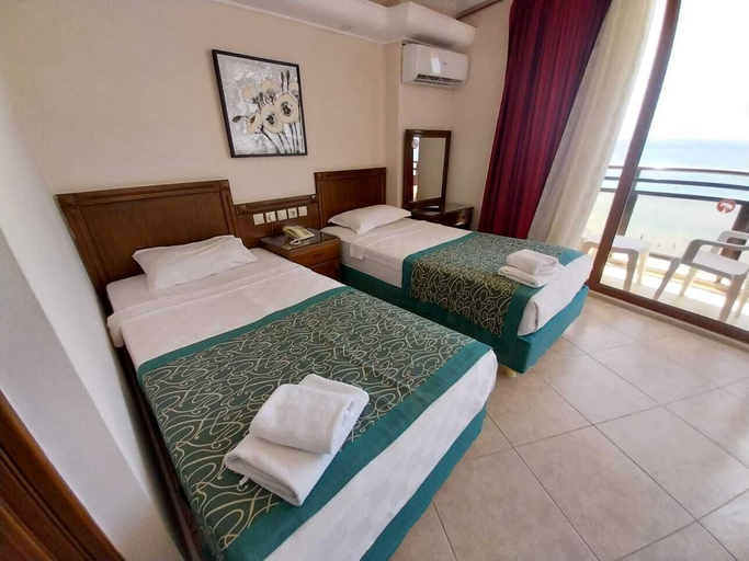 Bedroom 3, orion beach hotel, Didim