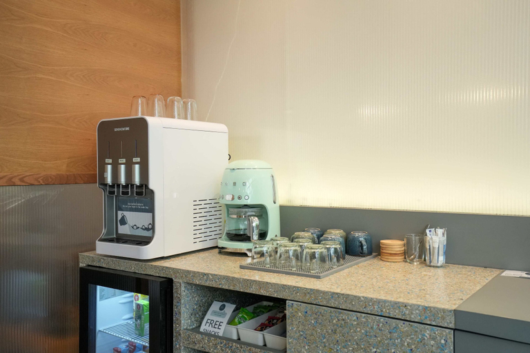 Coffee service 3, dayonespace, Phra Khanong