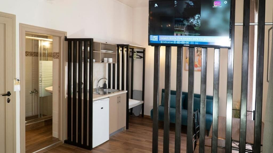 Interior 4, ISIDORA home, Crete