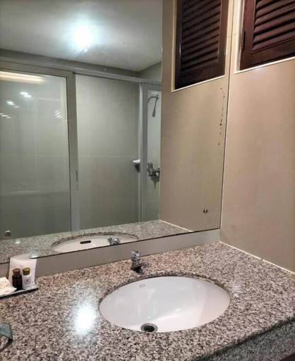 Bathroom 4, KARIN HOTEL, Muang Udon Thani