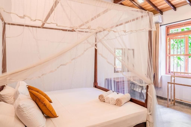 Room 3, Drift House by Unrushed, Habaraduwa