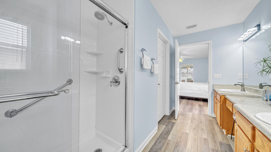 Interior 3, Cottage on Cabana Private Gated Neighborhood, Bay