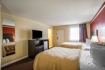 Others 5, Capital O Kings Inn, Shelby