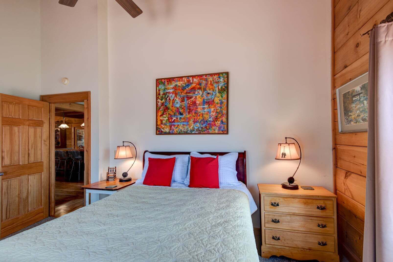 Interior 2, Boles Lodge, Watauga