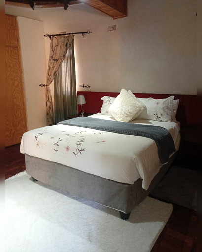 Room 4, Green Oasis Lodges, Zvimba