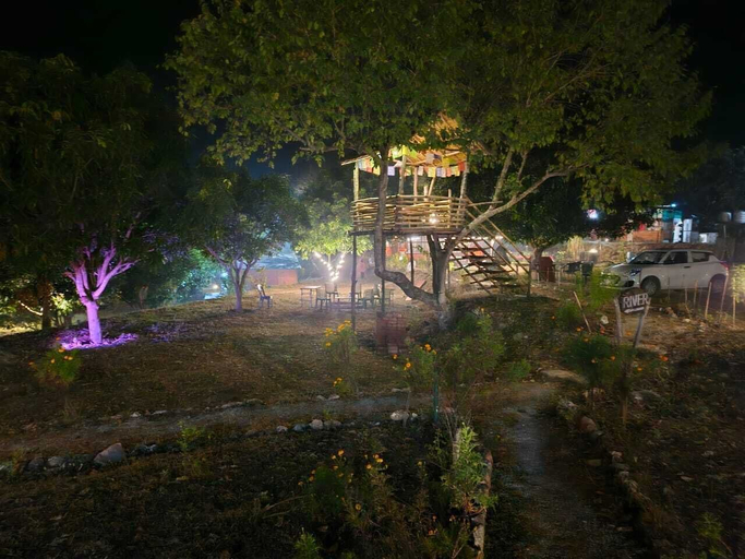 Property grounds 5, Upasana The Riverside Resort, Almora