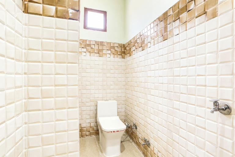Bathroom, Hotel The M-J Agra, Agra